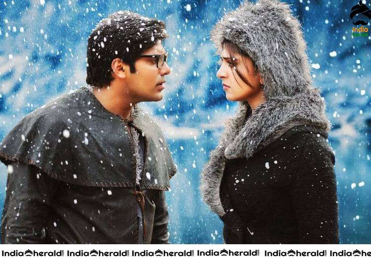 Rare and Unseen Photos of Irandaam Ulagam Movie Set 1