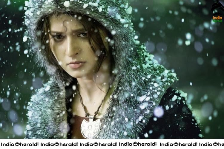 Rare and Unseen Photos of Irandaam Ulagam Movie Set 4
