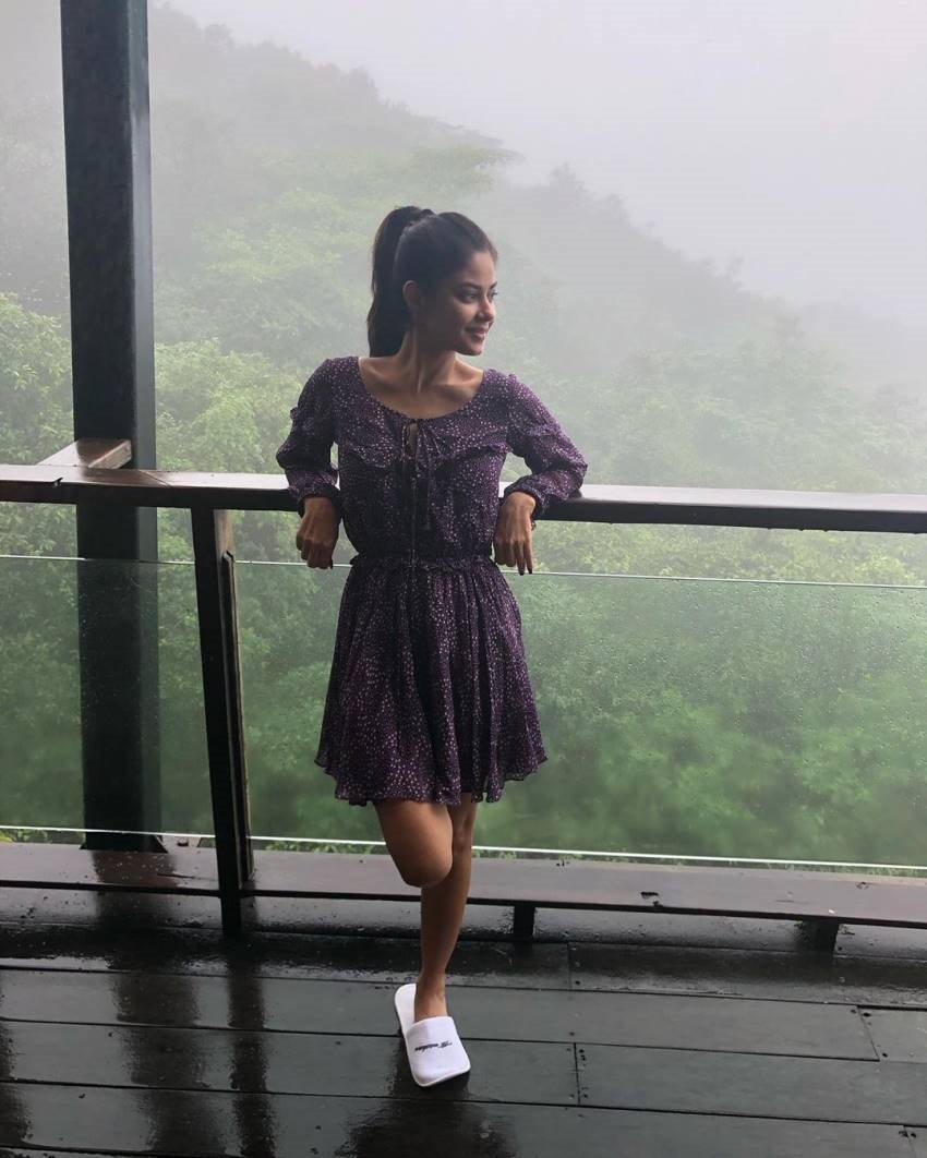 Rare And Unseen Photos Of Meera Chopra Set 1