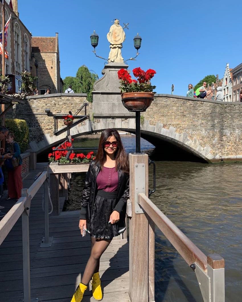 Rare And Unseen Photos Of Meera Chopra Set 2