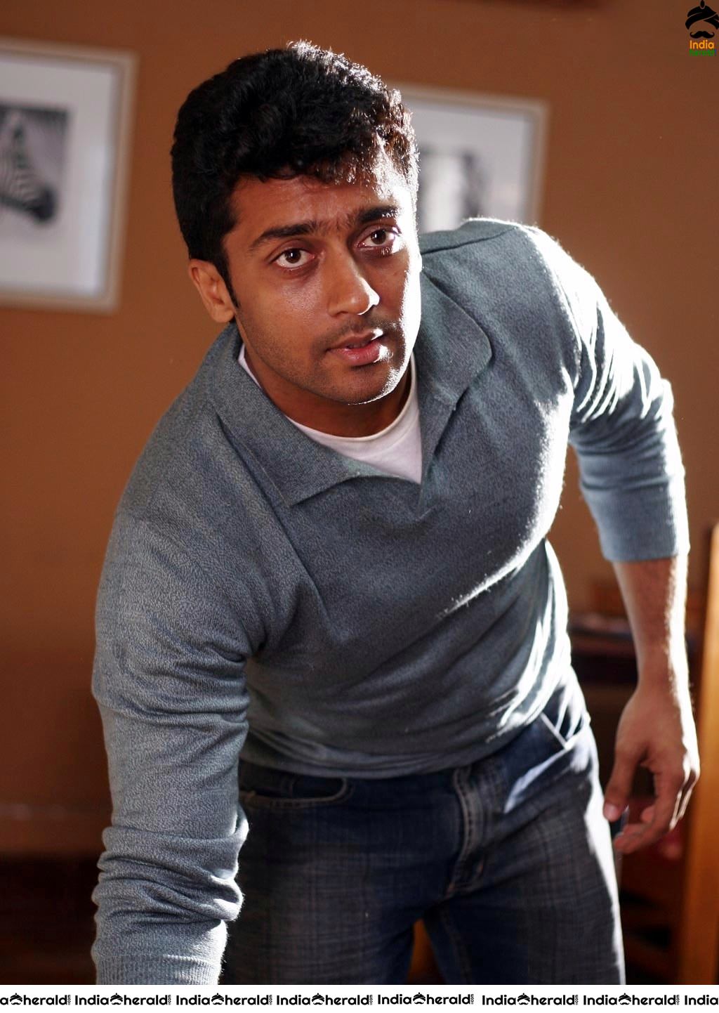 Rare and Unseen Photos of Suriya in Vaaranam Aayiram Set 5