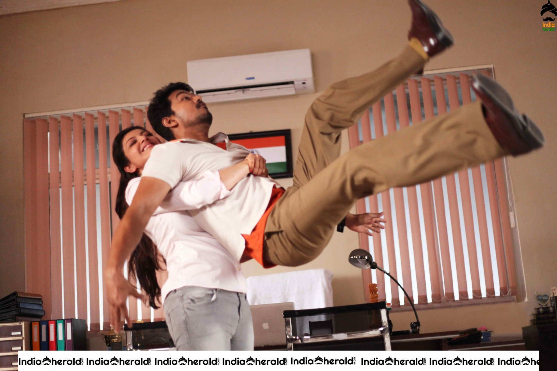 Rare and Unseen Photos of Vijay and Kajal Aggarwal from Jilla movie Set 3