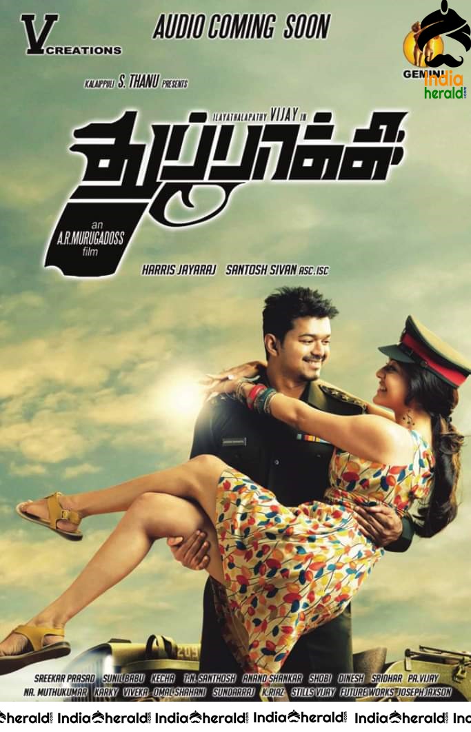 Rare and Unseen Photos of Vijay and Kajal from Thuppakki Movie Set 1