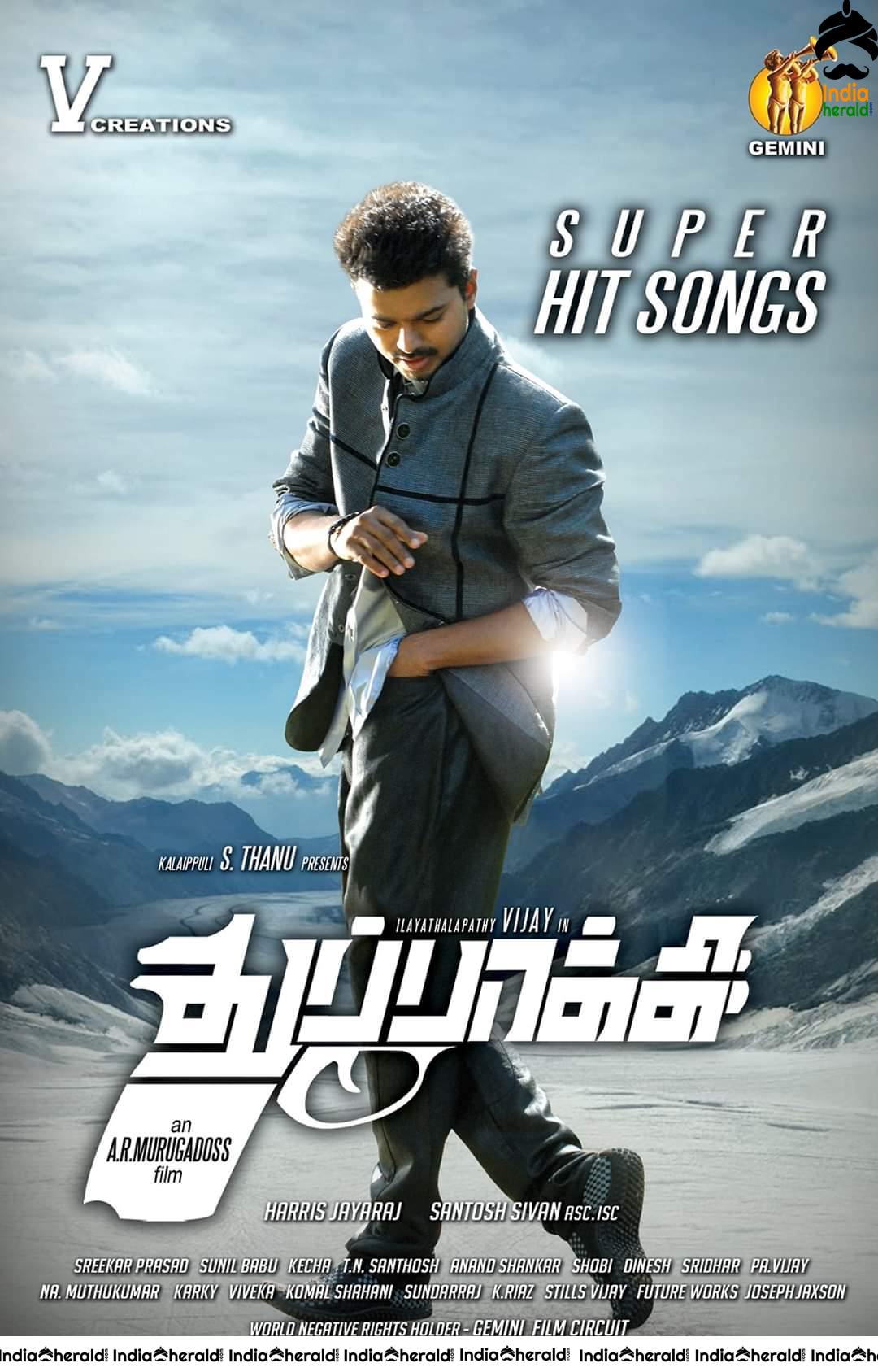 Rare and Unseen Photos of Vijay and Kajal from Thuppakki Movie Set 3
