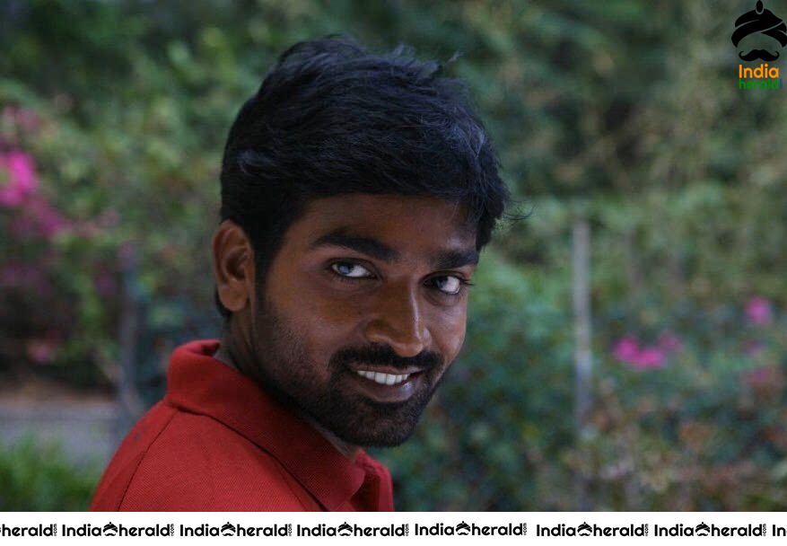 Rare and Unseen Photos of Vijay Sethupathi and Remya Nambeesan starrer Pizza Set 1