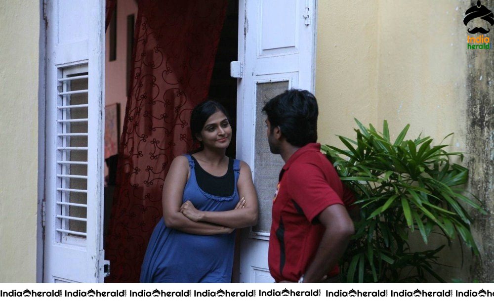 Rare and Unseen Photos of Vijay Sethupathi and Remya Nambeesan starrer Pizza Set 2