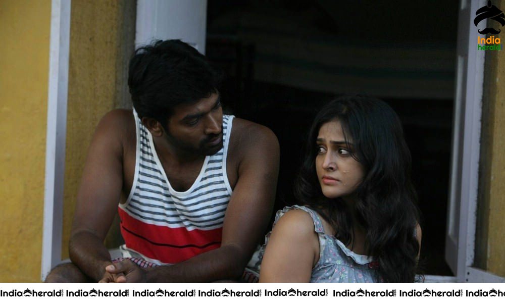 Rare and Unseen Photos of Vijay Sethupathi and Remya Nambeesan starrer Pizza Set 2