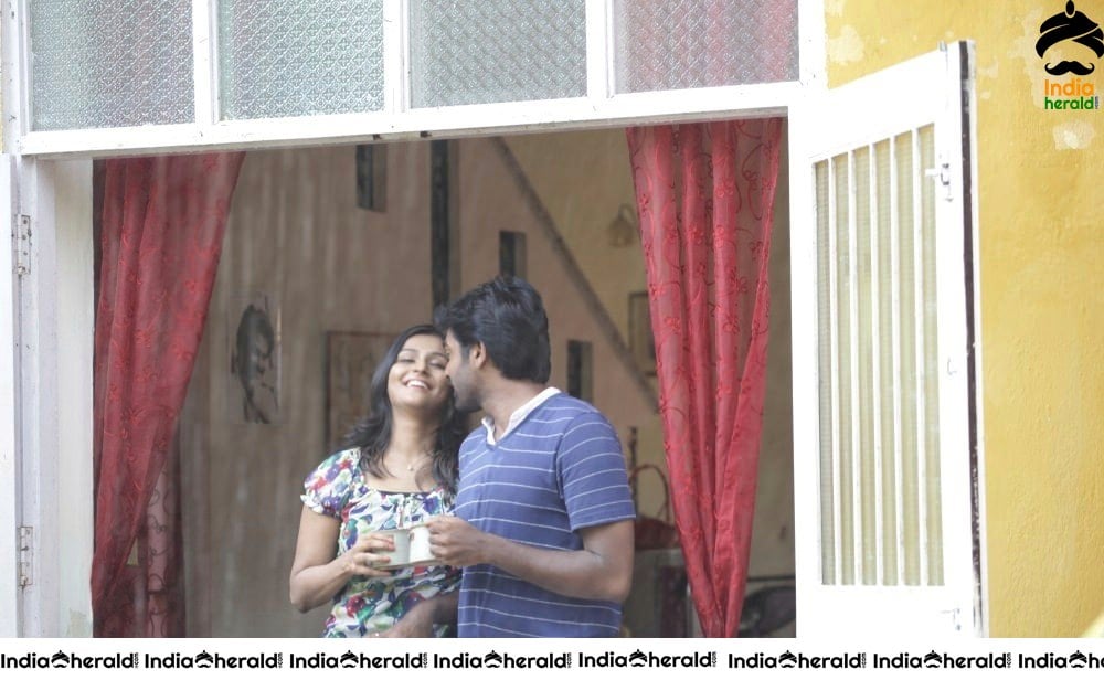 Rare and Unseen Photos of Vijay Sethupathi and Remya Nambeesan starrer Pizza Set 4