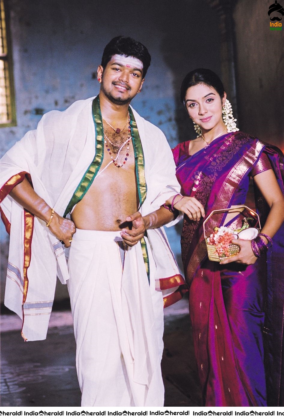 Rare and Unseen Stills of 2005 Blockbuster Tamil movie Sivakasi Set 3