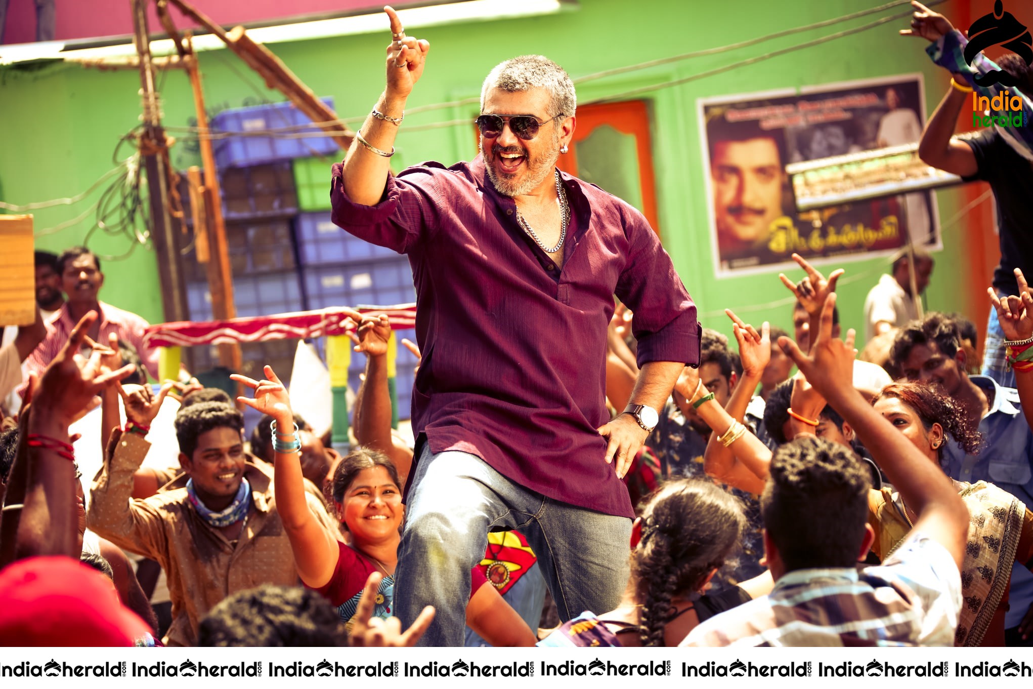 Rare and Unseen Stills of Ajith and Shruti Haasan in Vedalam Set 2