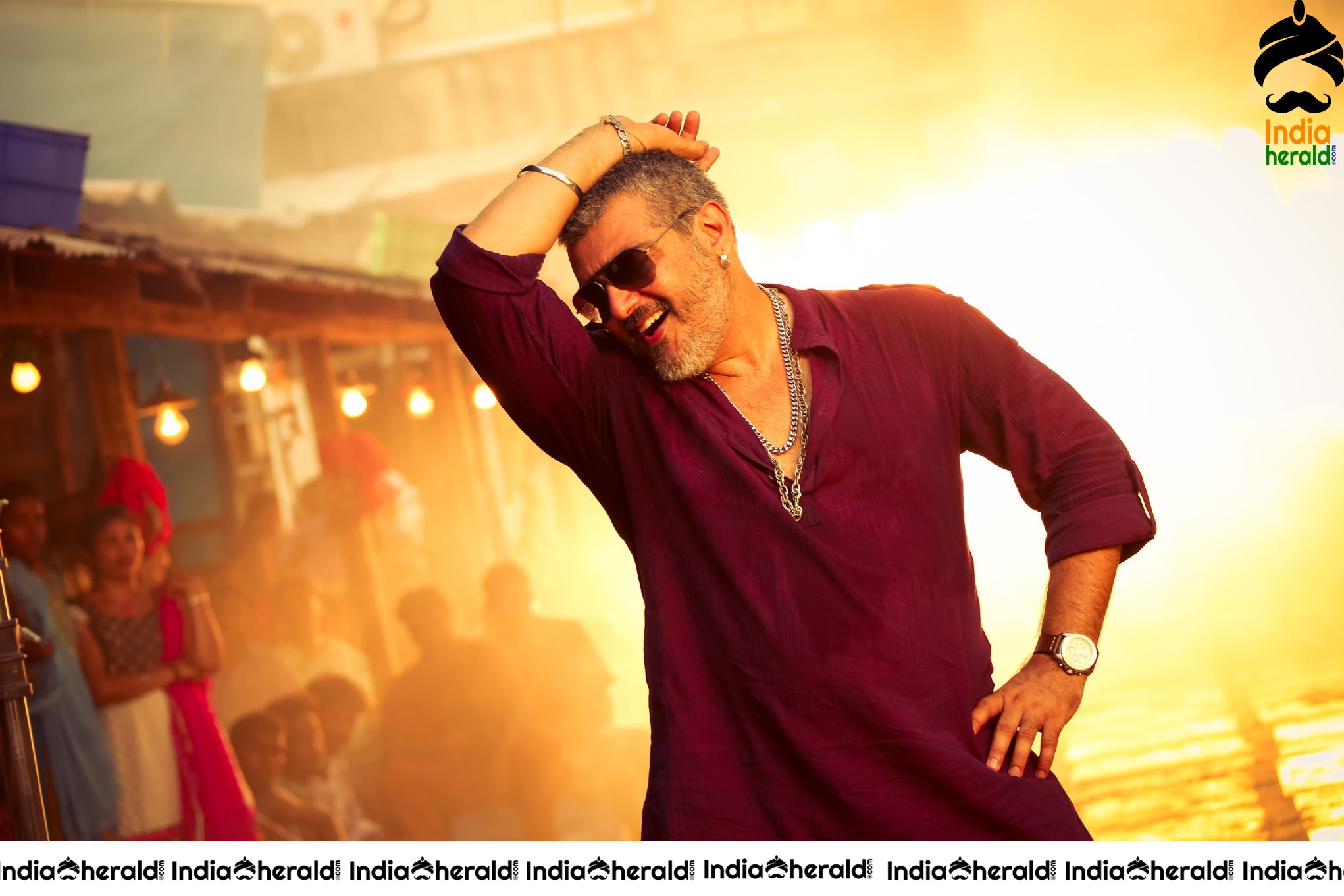 Rare and Unseen Stills of Ajith and Shruti Haasan in Vedalam Set 4