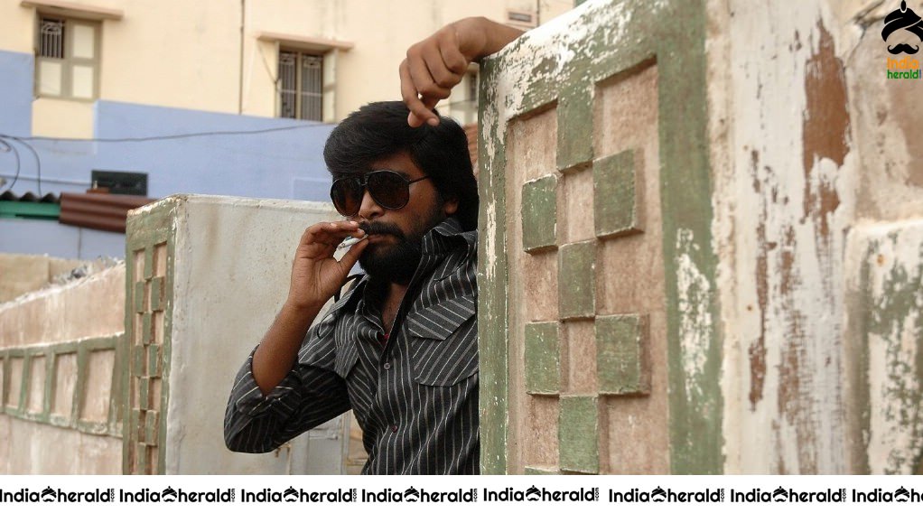 Rare and Unseen Stills of Tamil Cult Classic Subramaniyapuram Movie Set 4