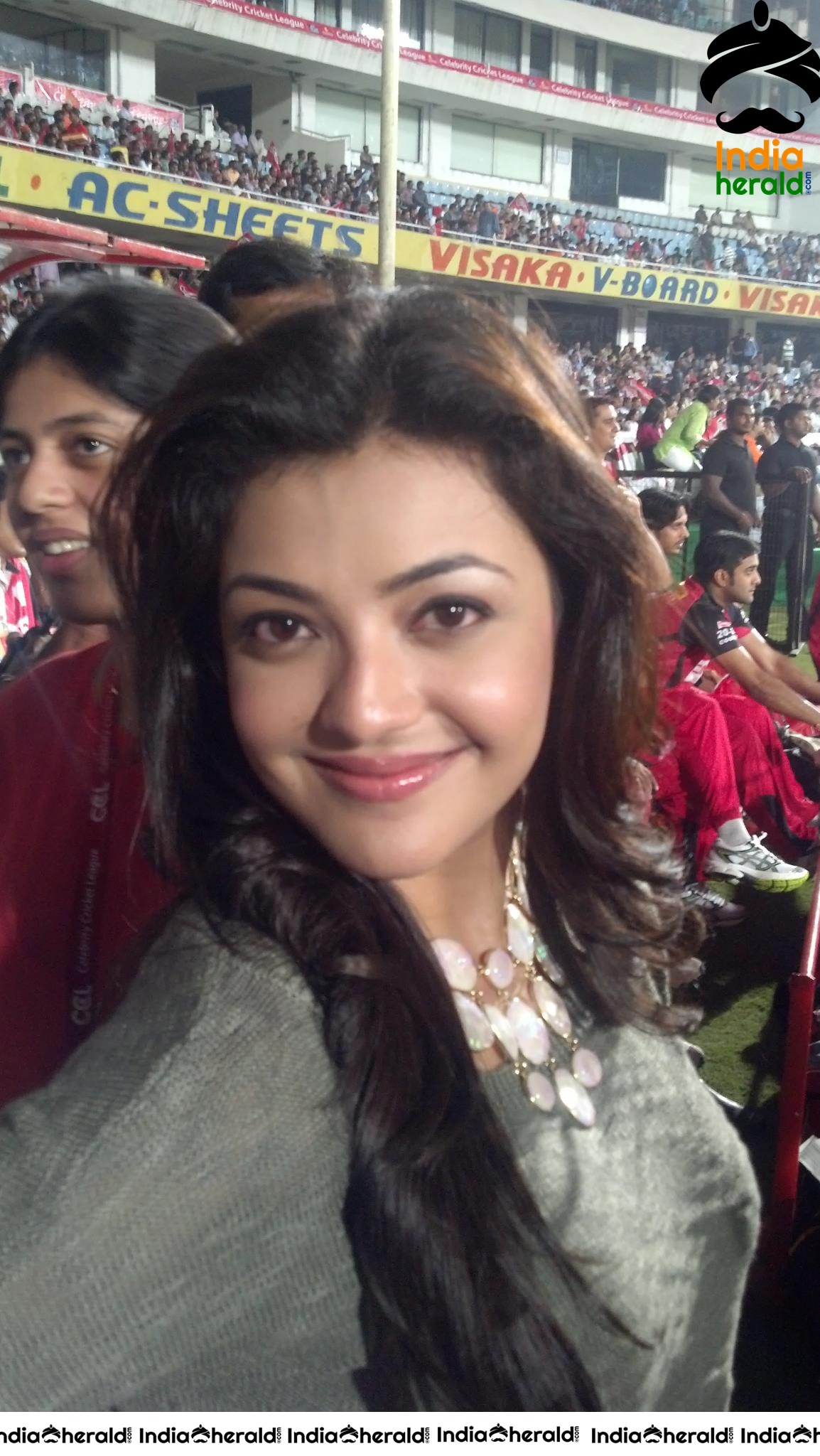 Rare Hot And Unseen Photos Of Kajal from Off Screen