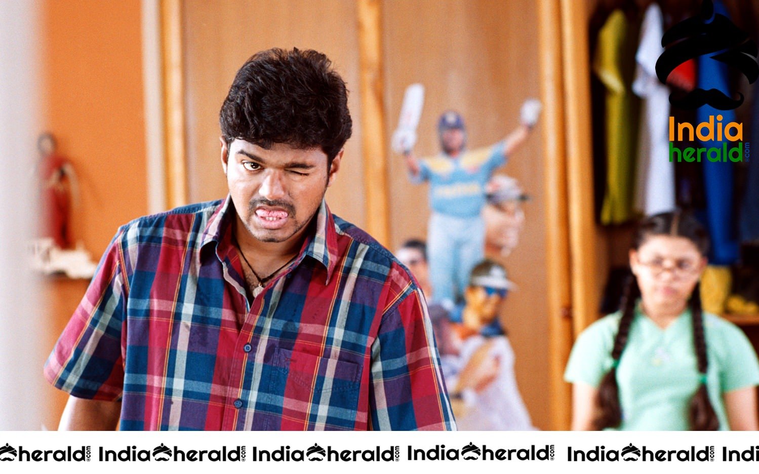 Rare Hot And Unseen Photos Of Trisha And Vijay From 2004 Blockbuster Movie Ghilli Set 4