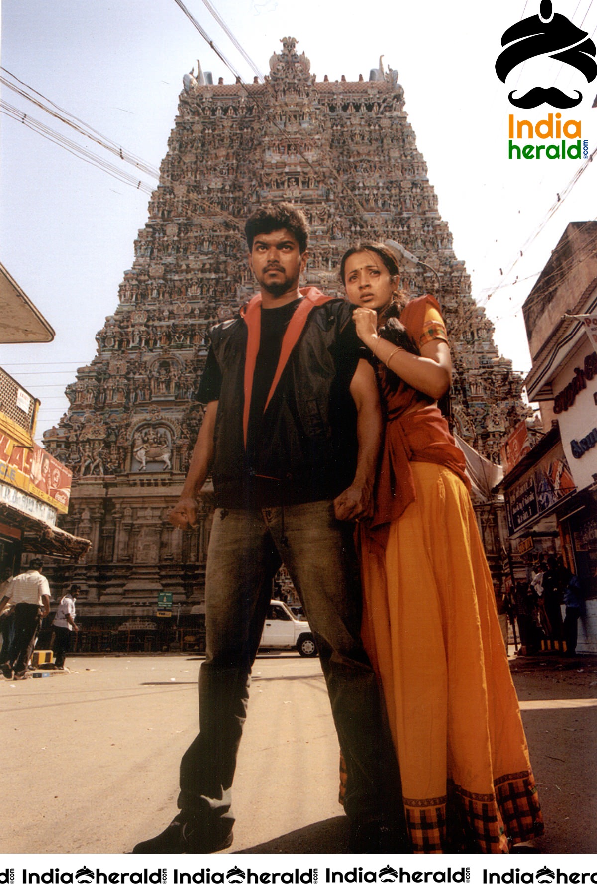 Rare Hot And Unseen Photos Of Trisha And Vijay From 2004 Blockbuster Movie Ghilli Set 5