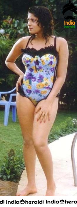 Rare Hot Old clicks of 90s actresses Set 2