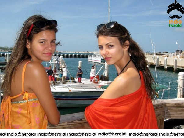 Rare Hot Photos of Victoria Justice with her Half Sister