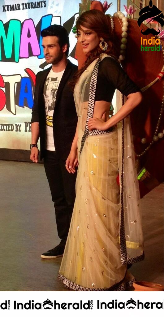 Rare Photos Collection of Shruti Haasan as her Birthday Special Set 3