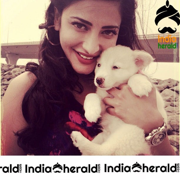 Rare Photos Collection of Shruti Haasan as her Birthday Special Set 5