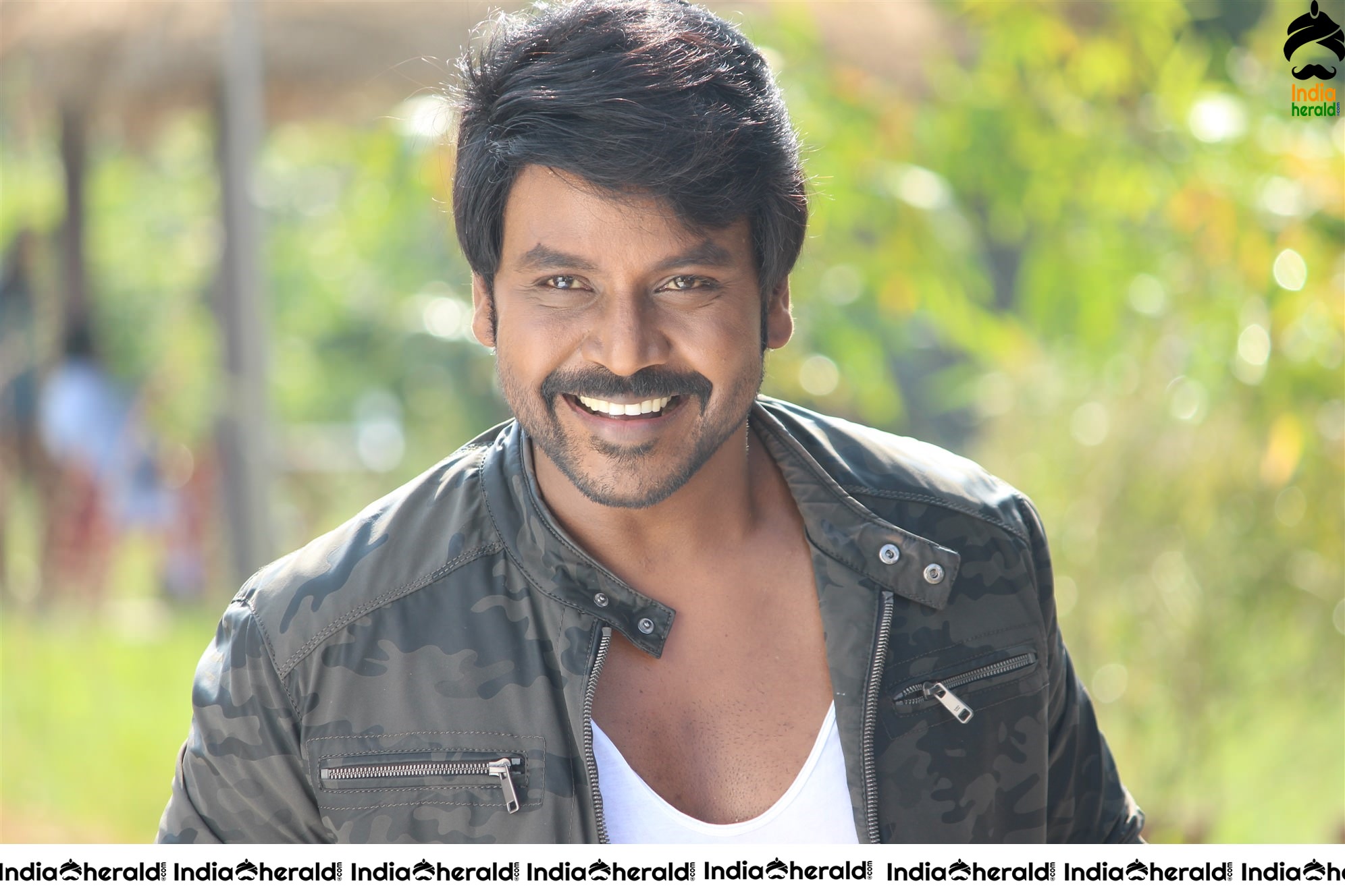 Rare Unseen Hot Photos collection of Kanchana 3 movie Set 2