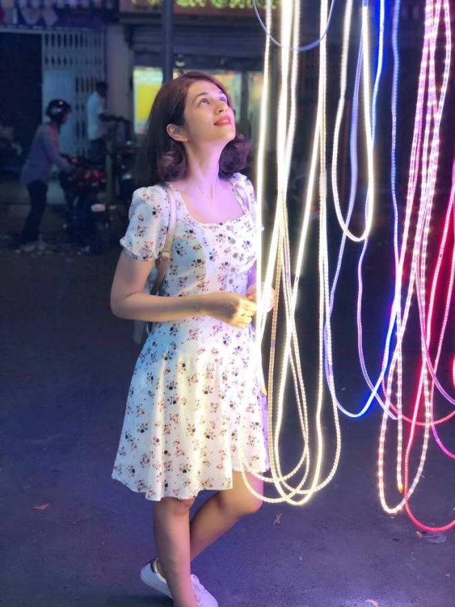 Rare Unseen Tempting Hot Photos Of Shraddha Das