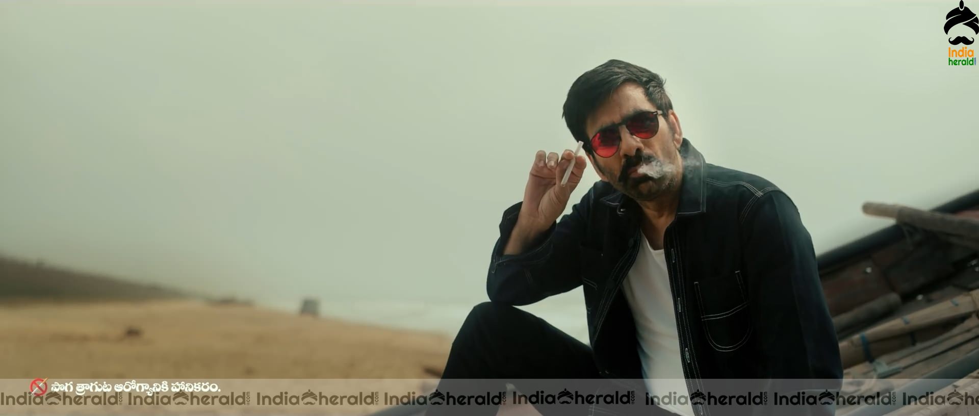 Ravi Teja and Shruti Haasan in Krack Teaser HD Stills Set 1