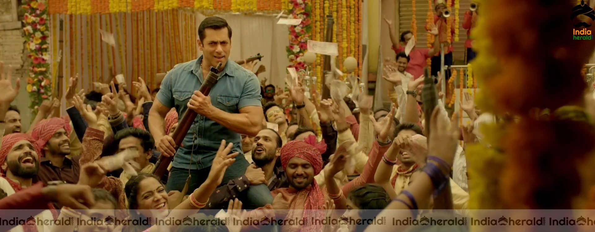 Salman Khan in Dabaang 3 Trailer HD Stills Set 2