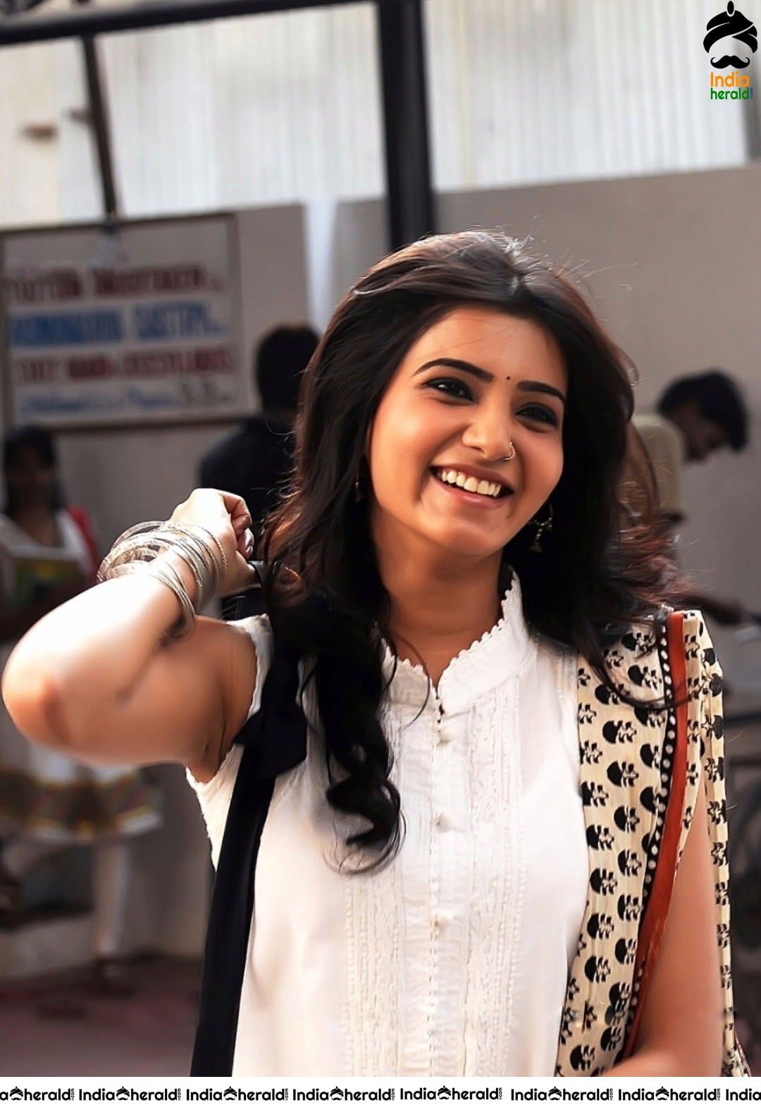 Samantha Rare and Unseen Photos from Yeto Vellipoyindhi Manasu Set 1