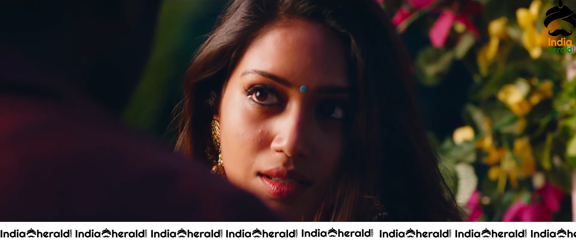 Sangatamizhan Movie Trailer HD Stills Set 3