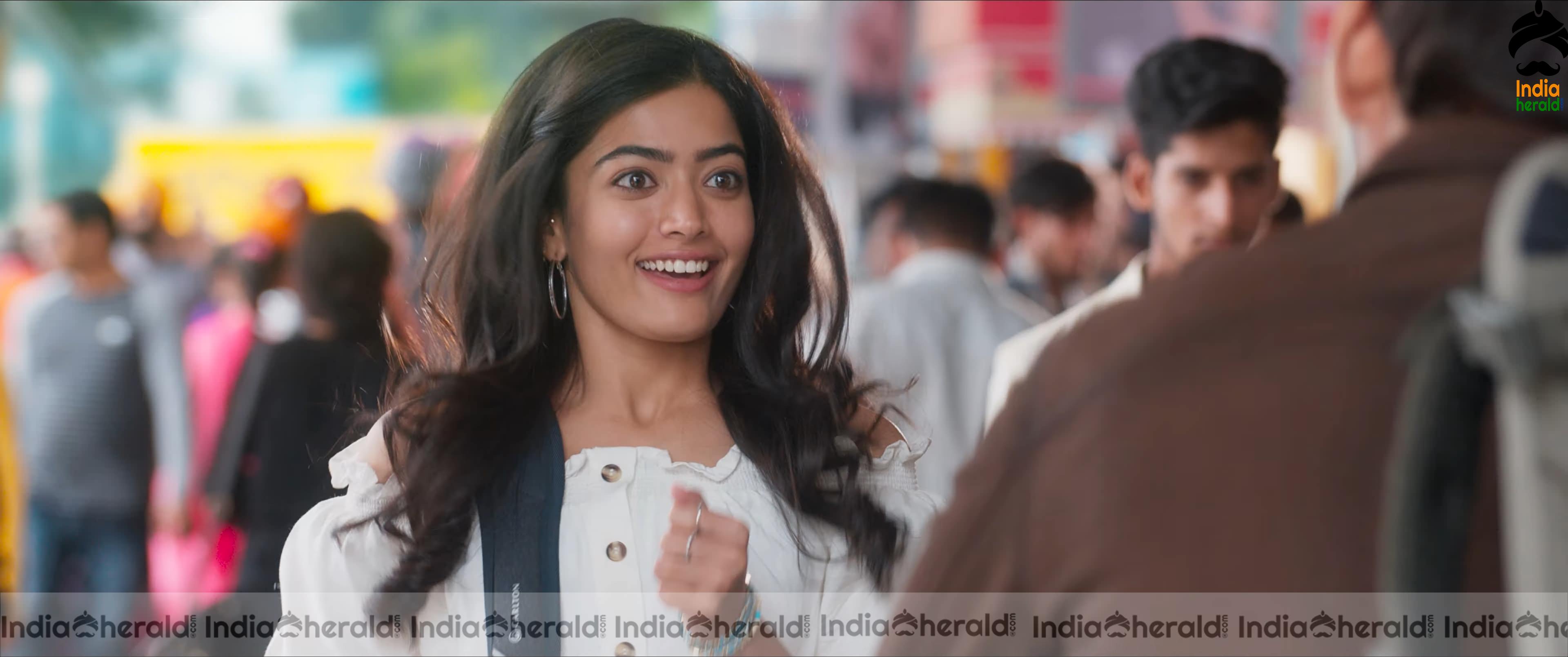 Sarileru Neekevvaru Trailer HD Stills Set 1