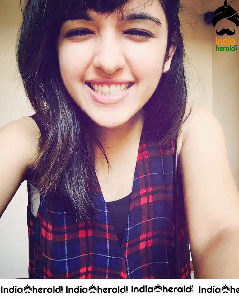 Shirley Setia Cute Photos Collection Set 5