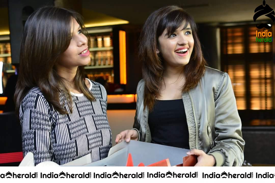 Shirley Setia Cute Photos Collection Set 5