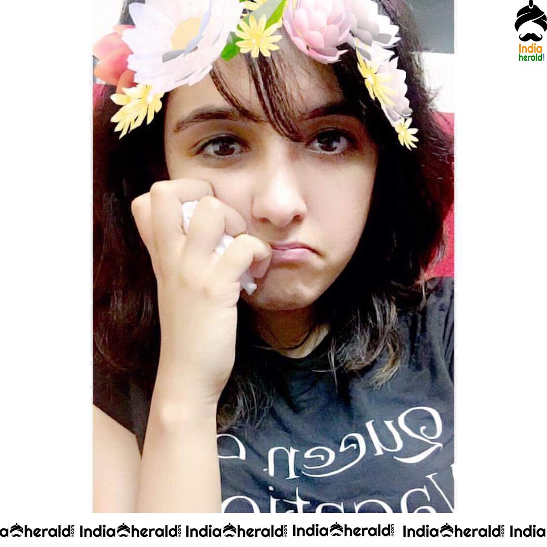 Shirley Setia Cute Photos Compilation Set 1