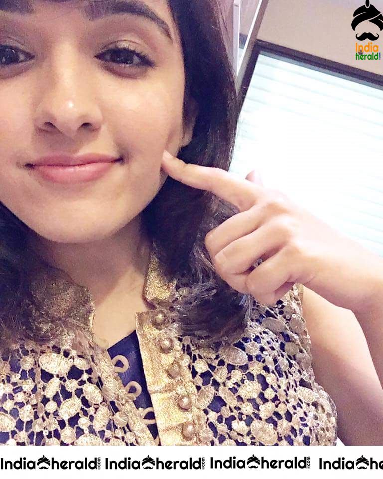 Shirley Setia Cute Photos Compilation Set 1