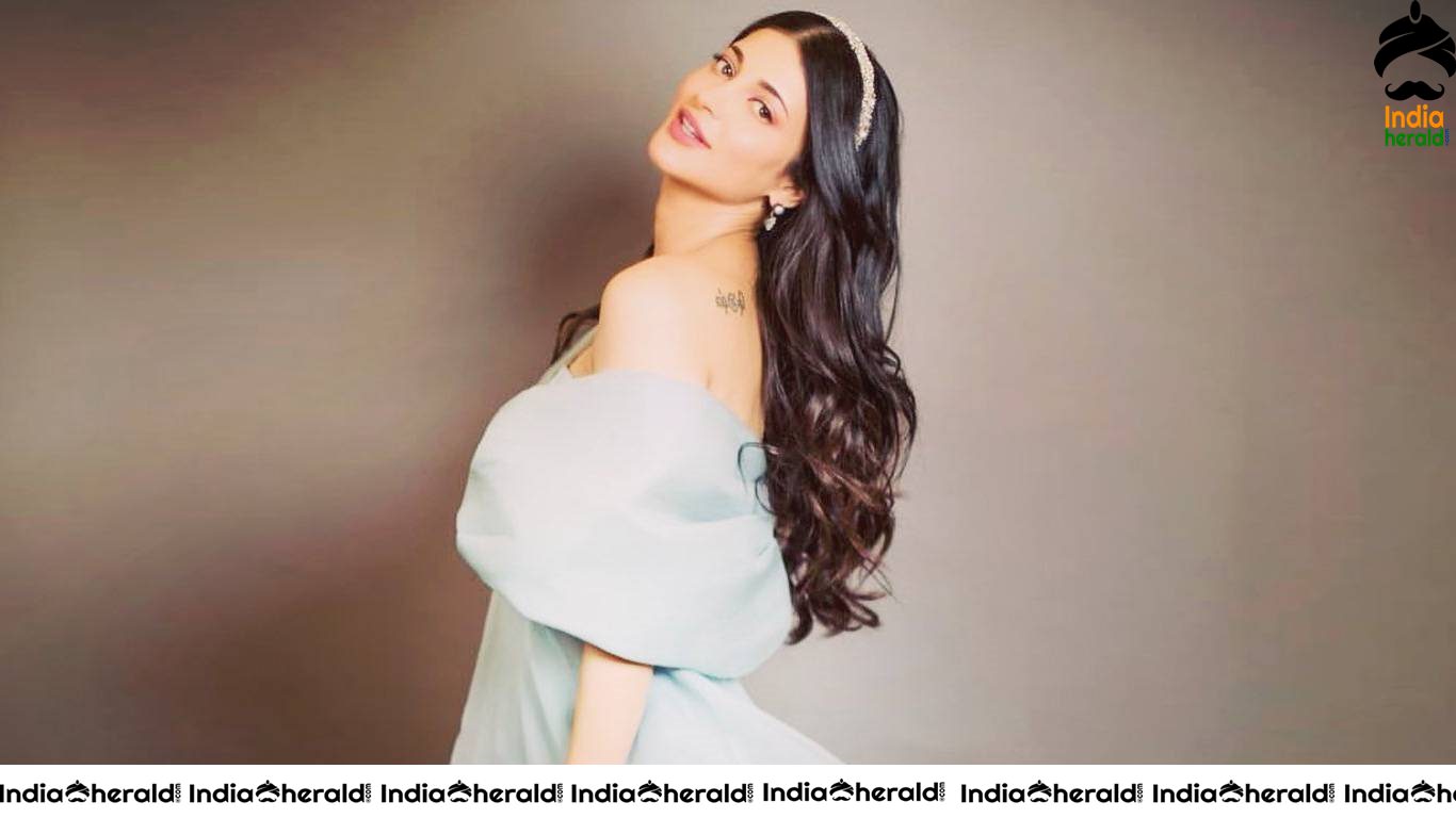 Shruti Haasan Latest Hot HD Wallpapers Part 2