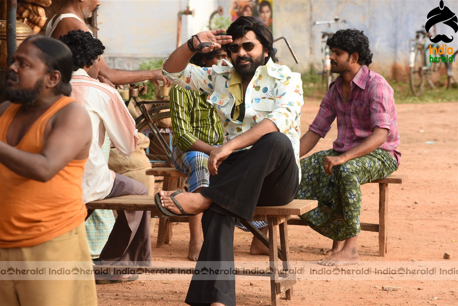 Simbhu and Shriya Saran Hot Stills from AAA movie Set 3