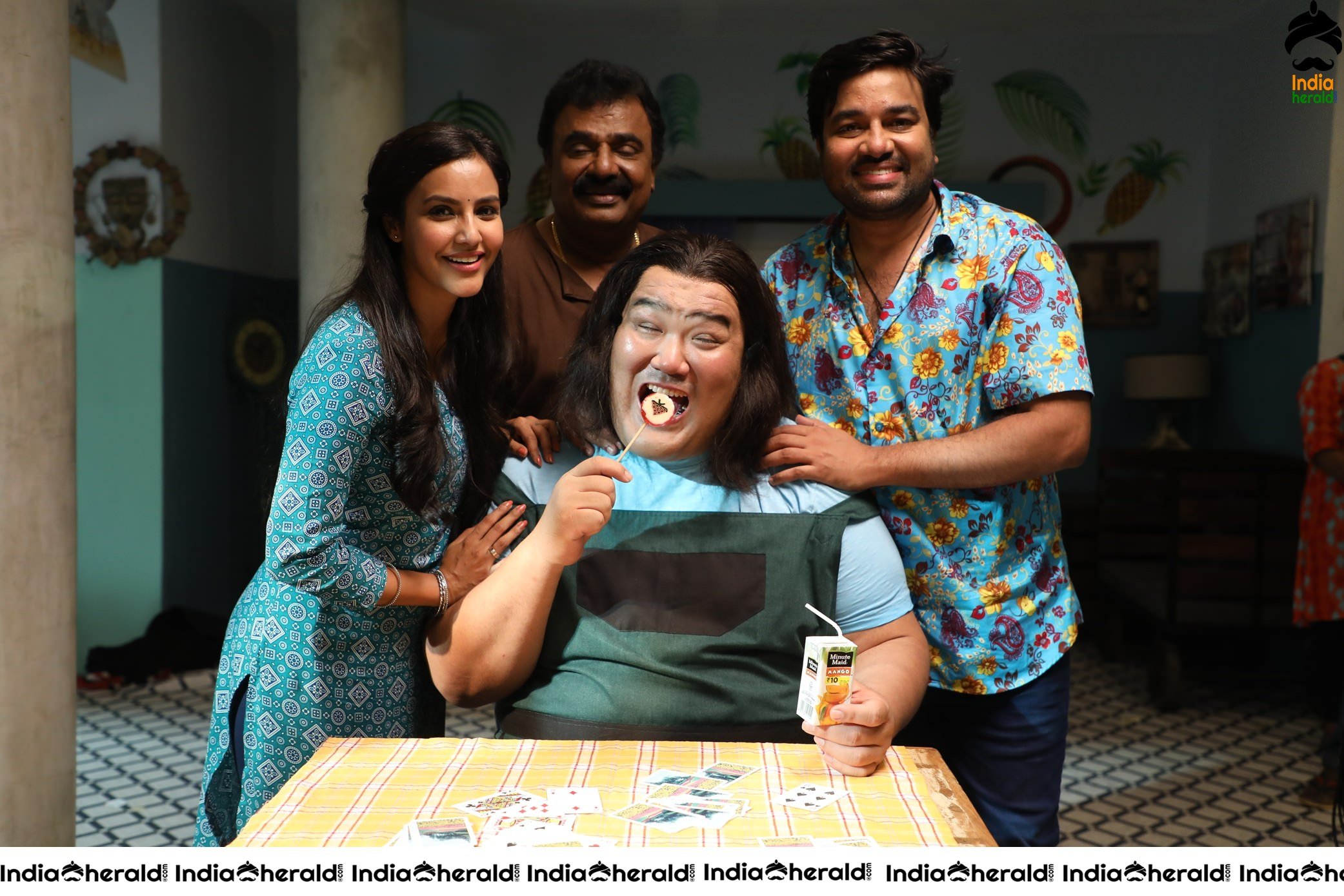 Siva and Priya Anand in Sumo Movie Stills