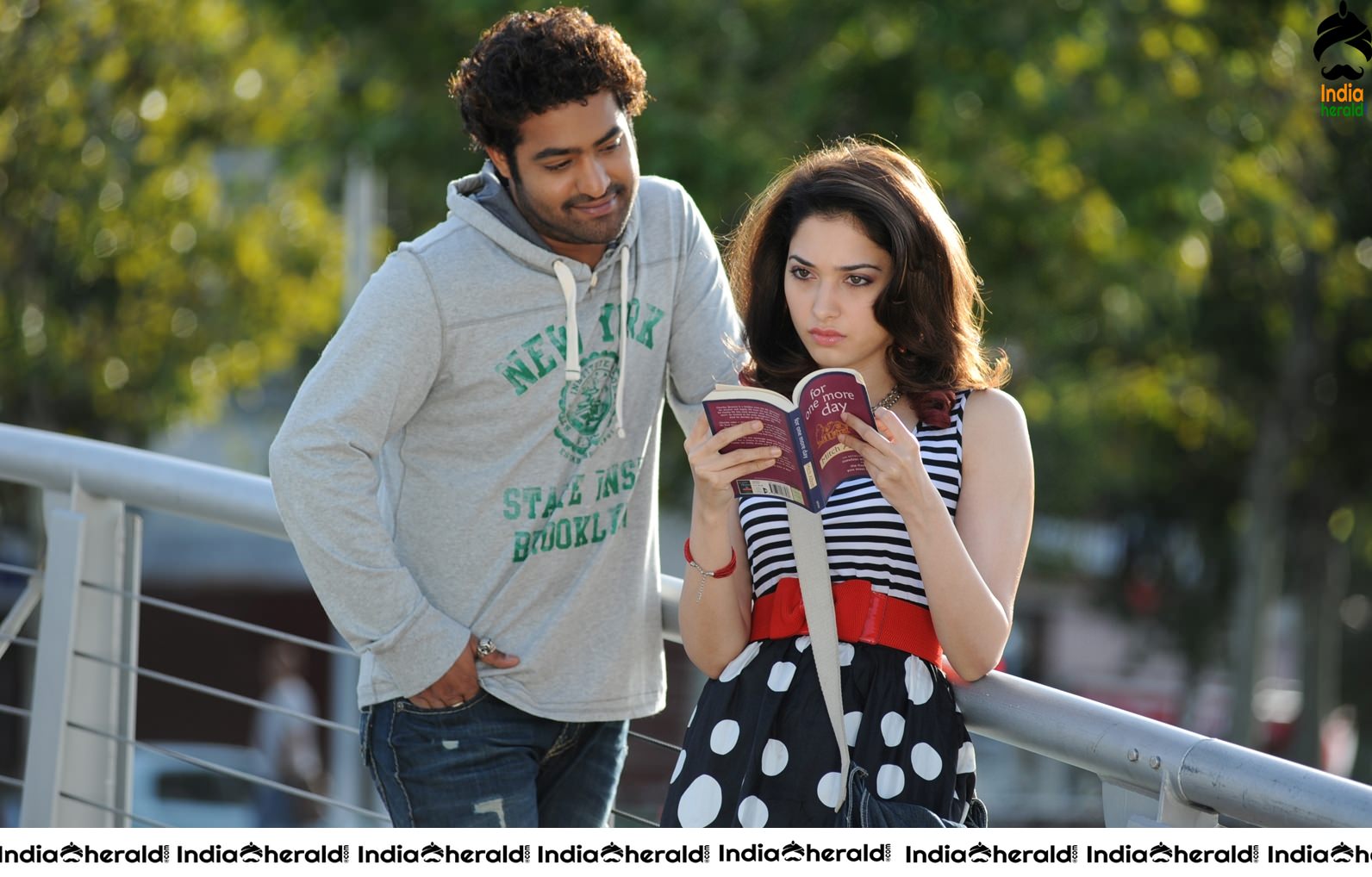 Tamannaah and Junior NTR Photos from Oosaravelli Movie Set 2