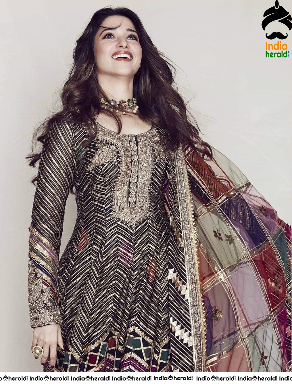 Tamannaah Latest Hot Photos Collection to Spice your Mood Set 3