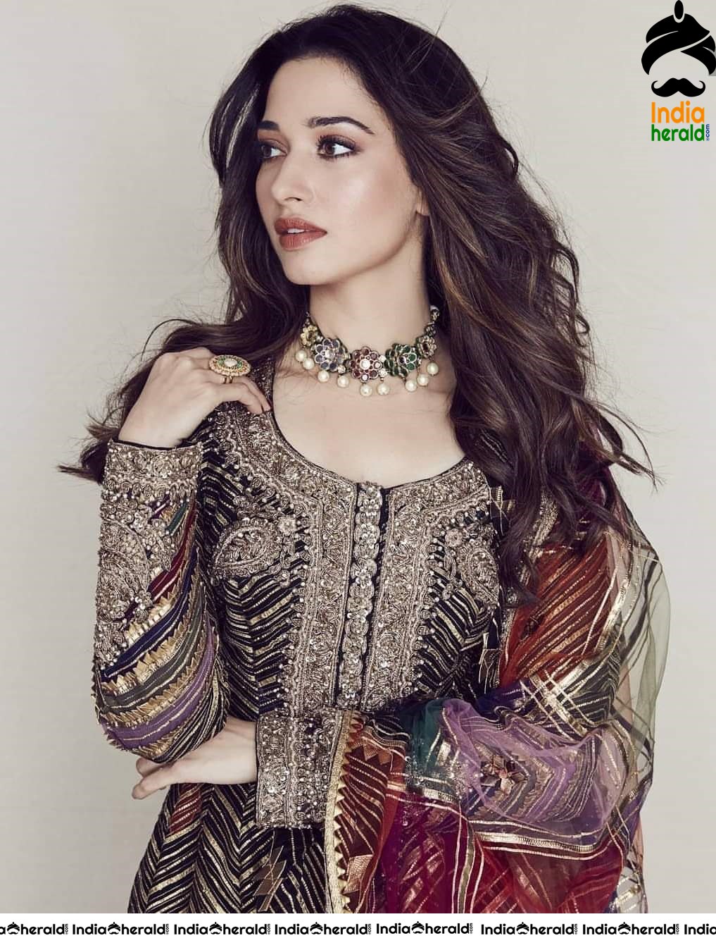 Tamannaah Latest Hot Photos Collection to Spice your Mood Set 4