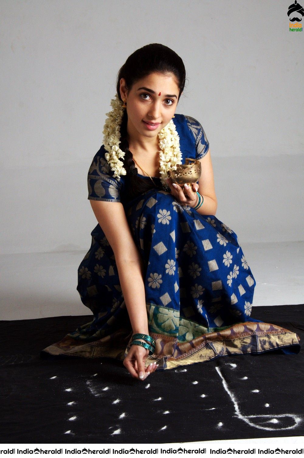 Tamannaah Unseen Stills from Venghai movie Set 2