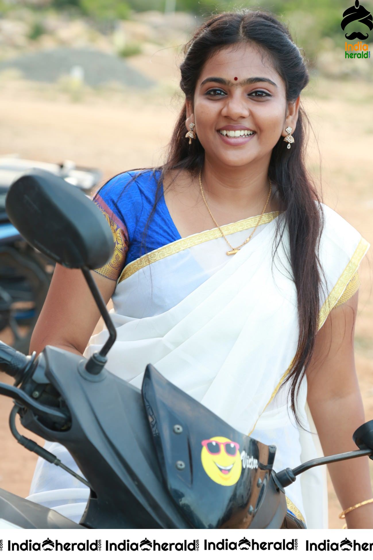 Thedu Movie photo Stills Set 2