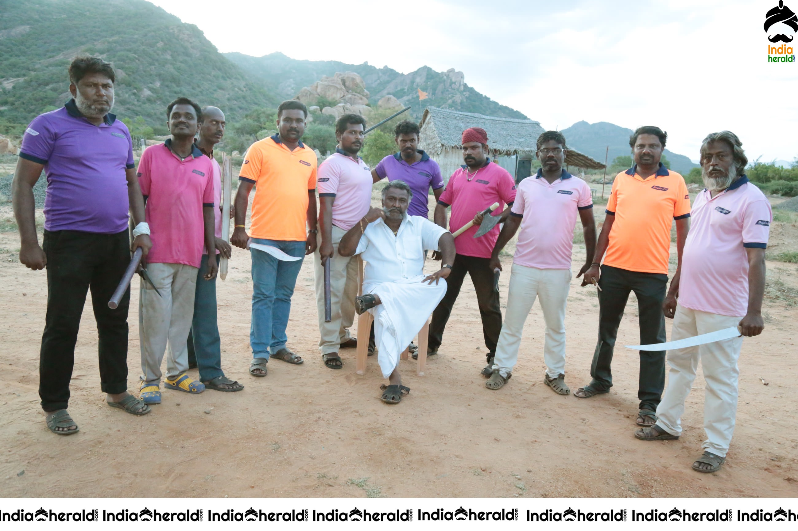 Thedu Movie photo Stills Set 2