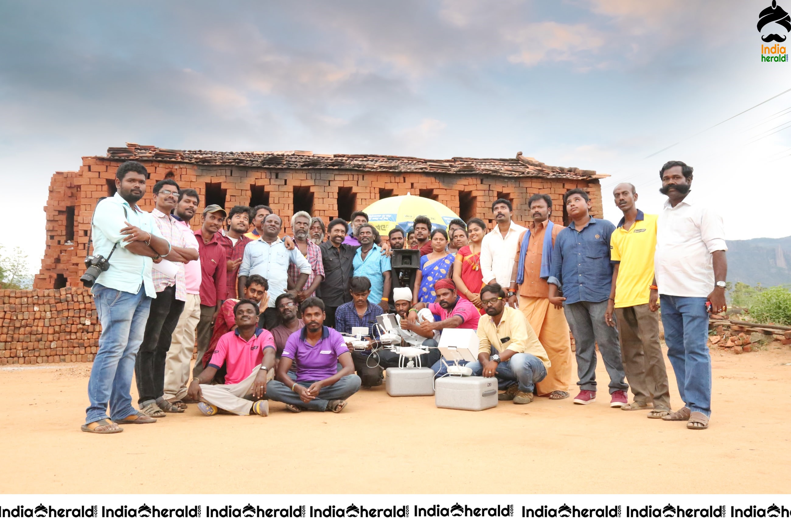 Thedu Movie photo Stills Set 3