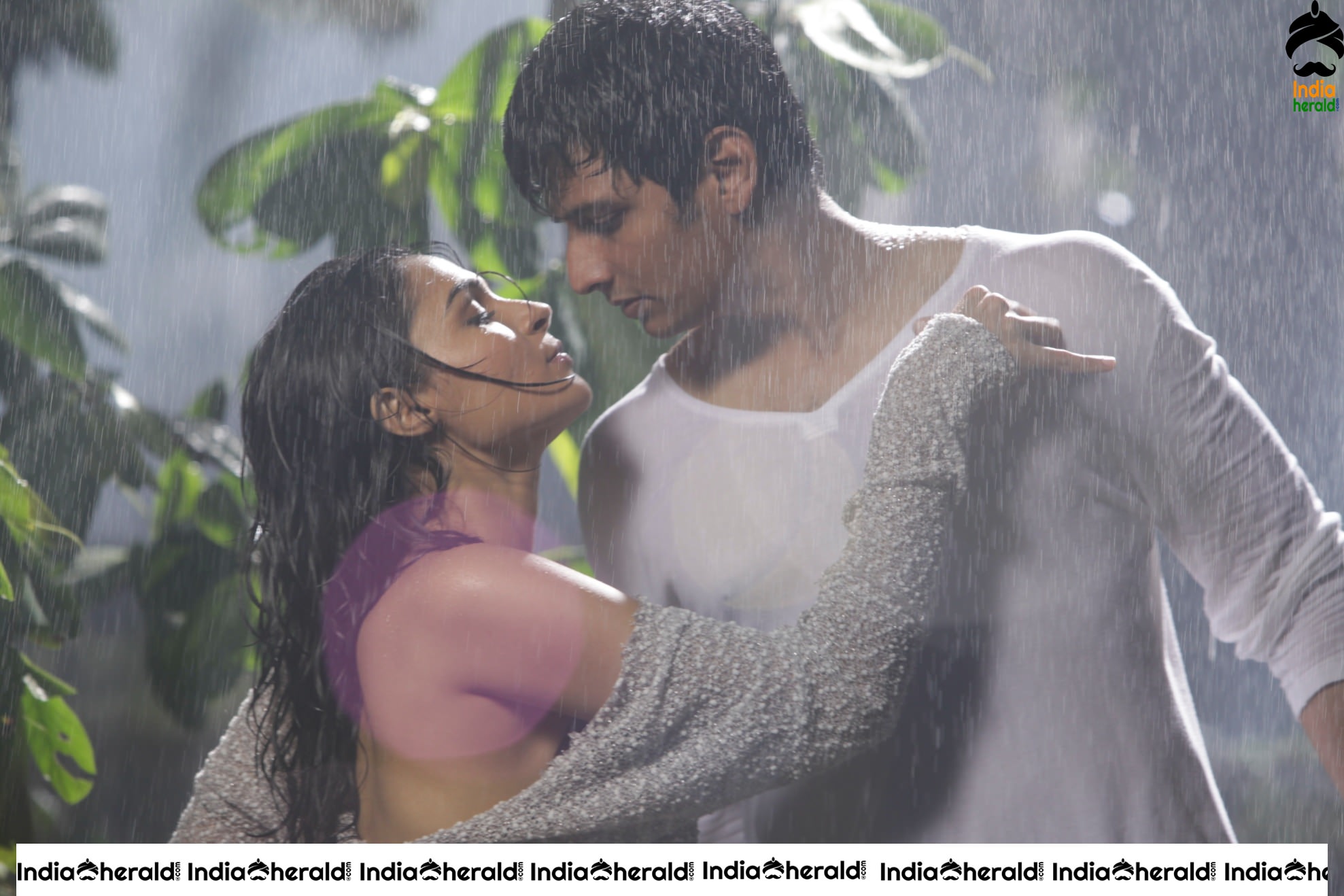 Trisha and Andrea Hot and Steamy Photos from an Unseen Tamil Movie Set 1