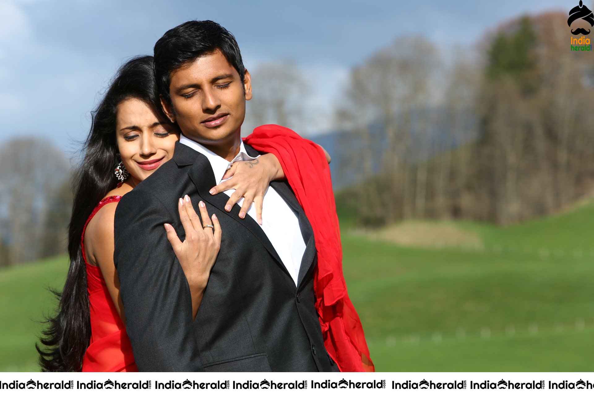 Trisha and Andrea Hot and Steamy Photos from an Unseen Tamil Movie Set 2