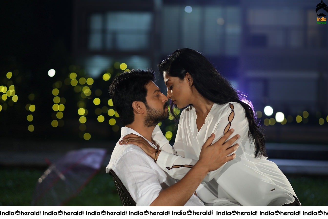 Un Kadhal Irunthal Tamil Movie Stills Set 1