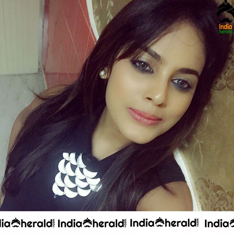 Unseen Photos Collection of Nandita Swetha Set 3