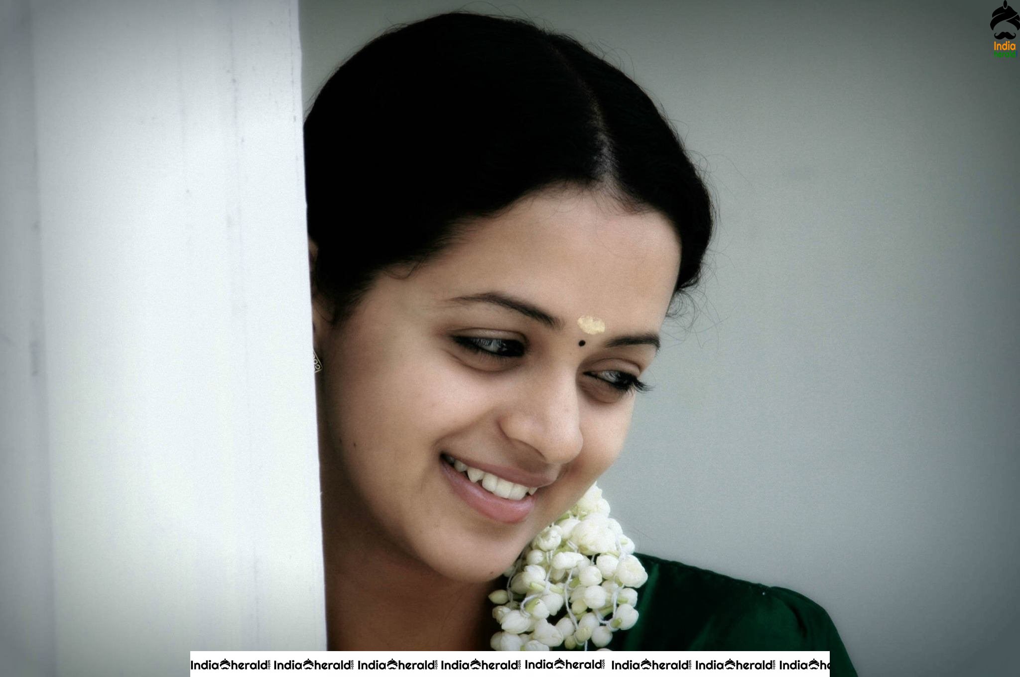 Unseen Photos of Bhavana Menon Set 4