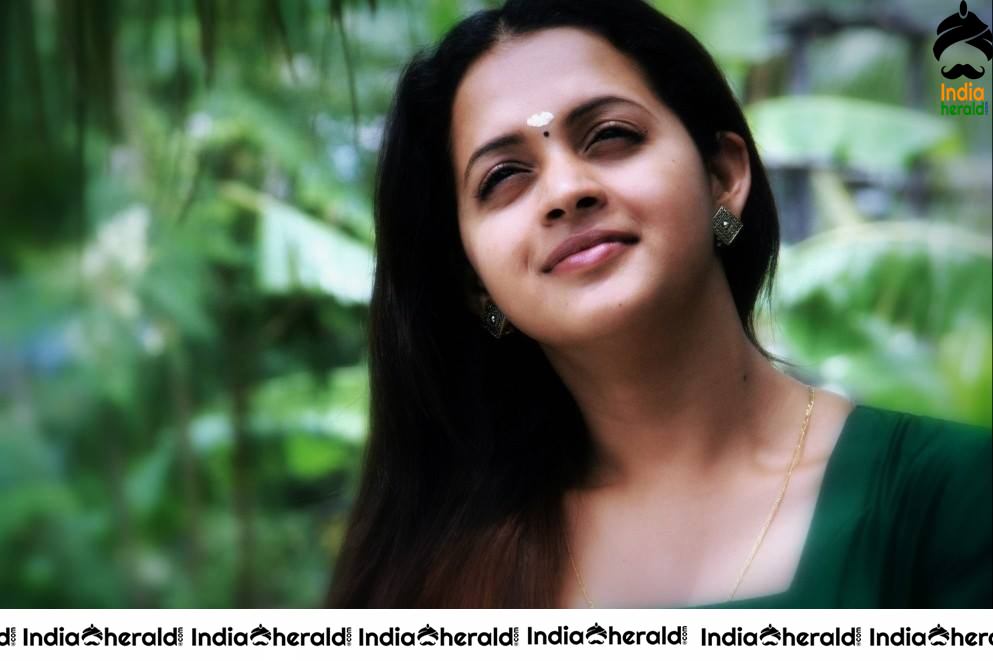 Unseen Photos of Bhavana Menon Set 4